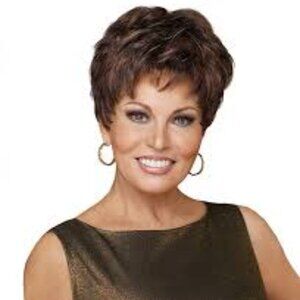NWT Raquel Welch Signature Collection Wig
